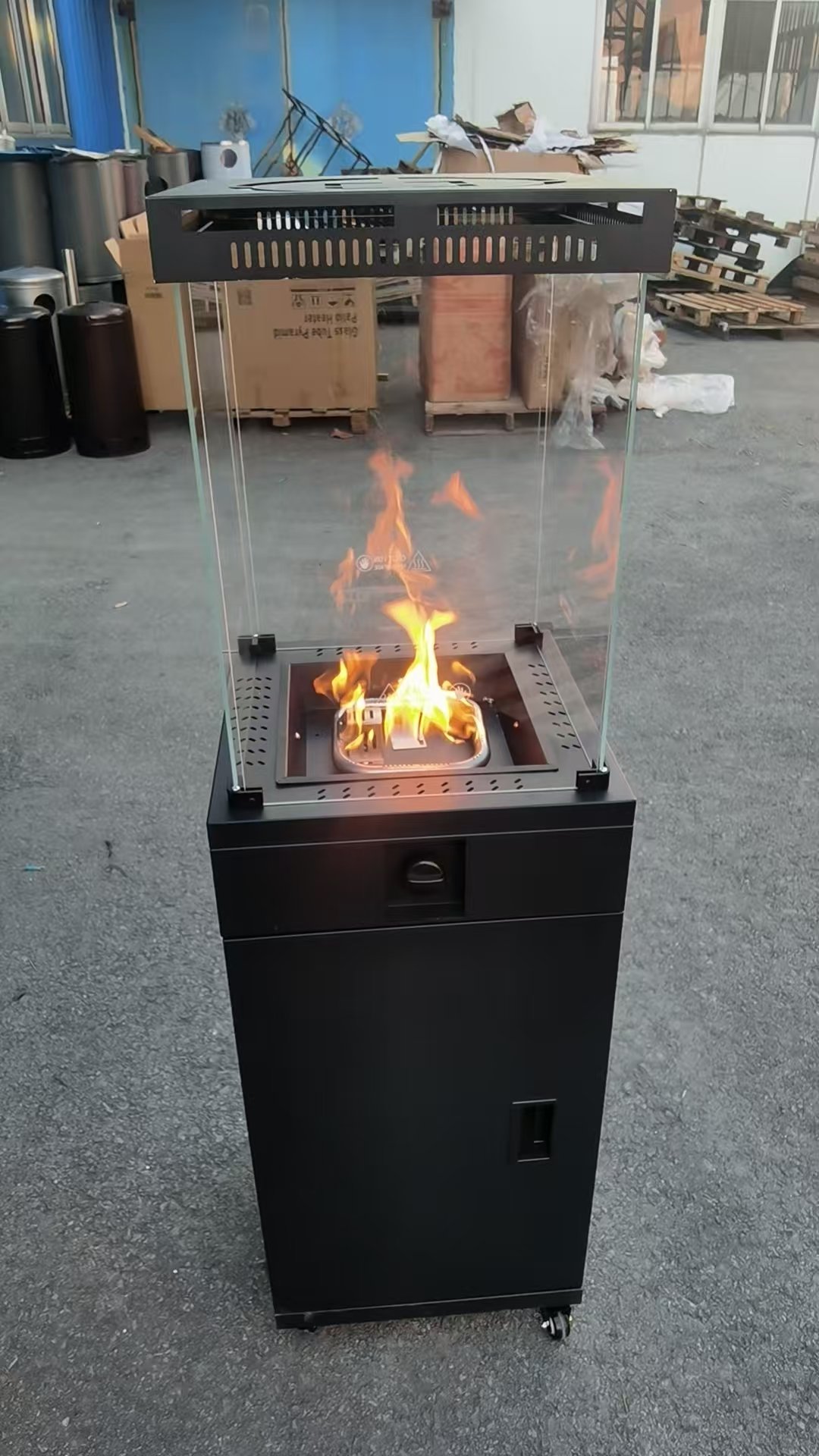 Outdoor patio gas firepit - Image 4